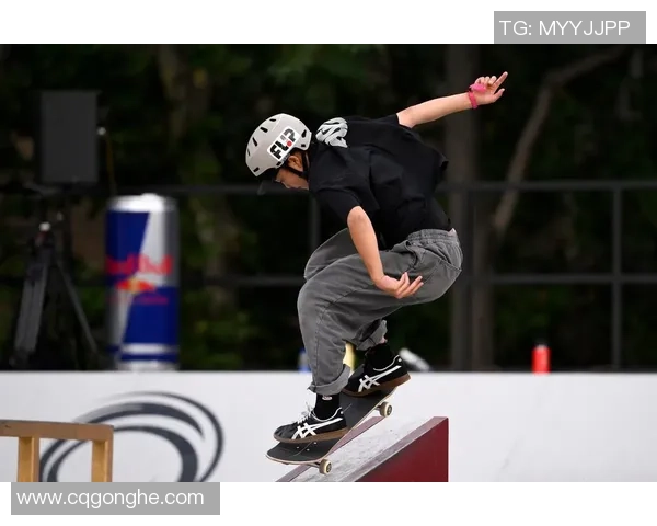 广州滑板队与西安滑板队赛后复盘探讨灵活性表现与战术调整