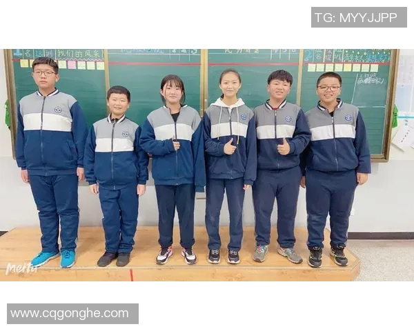 王强的网球人生探索：从青涩少年到职业选手的深度对话与反思